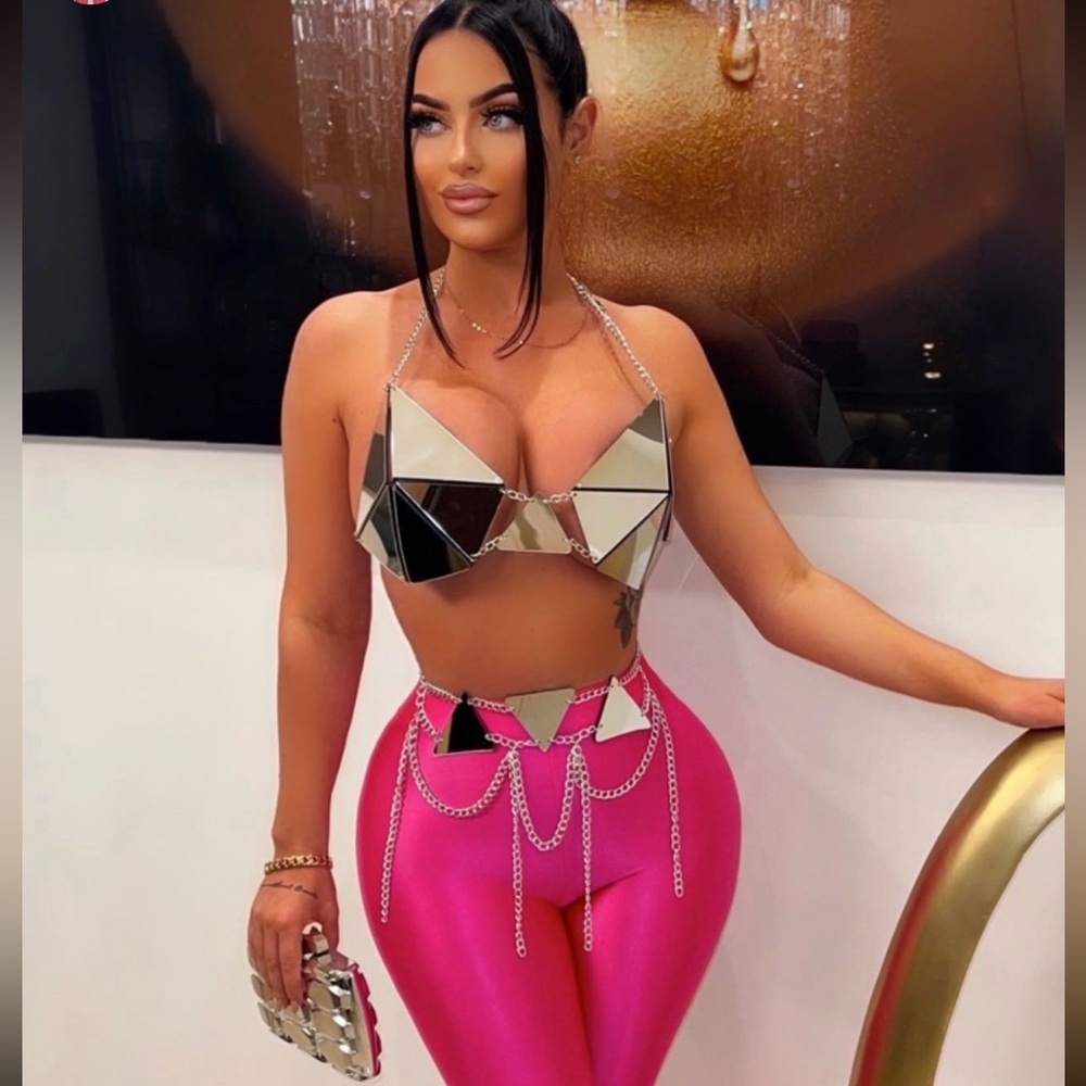 Mirrored chrome top and belt